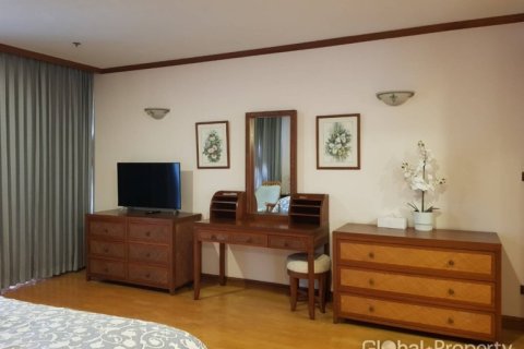 Condominio de 3 dormitorios en Pattaya, Tailandia № 163974 - foto 26