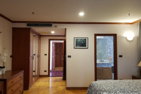 Condominio de 3 dormitorios en Pattaya, Tailandia № 163974 - foto 27