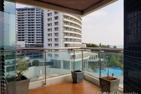Condominio de 3 dormitorios en Pattaya, Tailandia № 163974 - foto 5