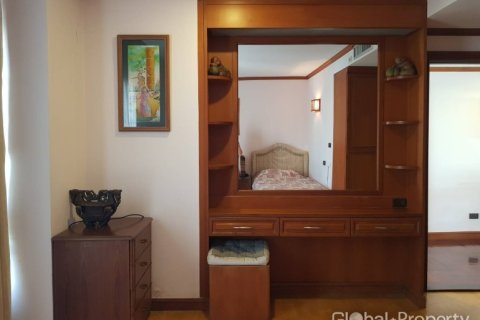 Condominio de 3 dormitorios en Pattaya, Tailandia № 163974 - foto 22