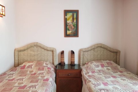 Condominio de 3 dormitorios en Pattaya, Tailandia № 163974 - foto 21