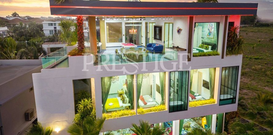Casa de 10 dormitorios en Pattaya, Tailandia № 199875