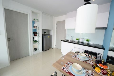 Condominio de 1 dormitorio en Pattaya, Tailandia № 205467 - foto 12