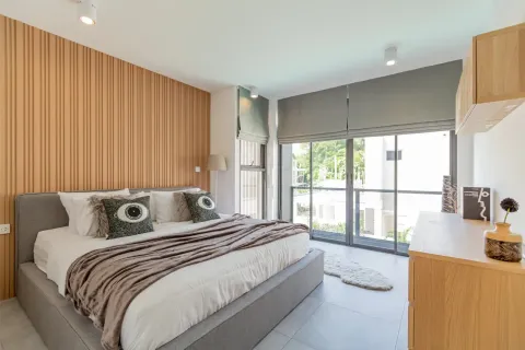 Chalet de 3 dormitorios en Chiang Mai, Tailandia № 162757 - foto 9