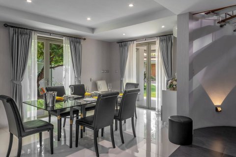 Casa de 4 dormitorios en Chiang Mai, Tailandia № 154549 - foto 15