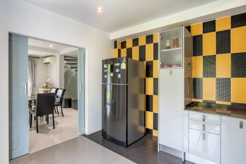Casa de 4 dormitorios en Chiang Mai, Tailandia № 154549 - foto 14