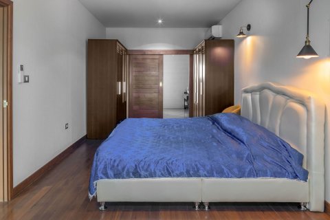 Casa de 4 dormitorios en Chiang Mai, Tailandia № 154549 - foto 23