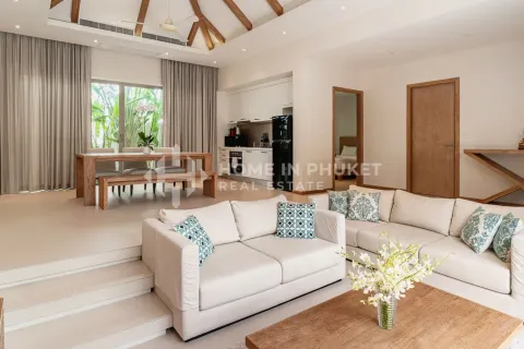 Casa de 3 dormitorios en Phuket, Tailandia № 209557 - foto 5