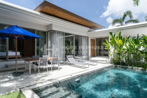 Casa de 3 dormitorios en Phuket, Tailandia № 209557