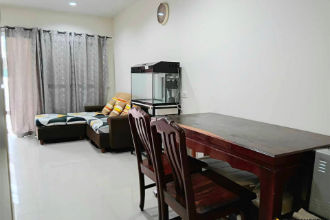 Reihenhaus in Bangkok, Thailand 3 Schlafzimmer № 189694 - Foto 8