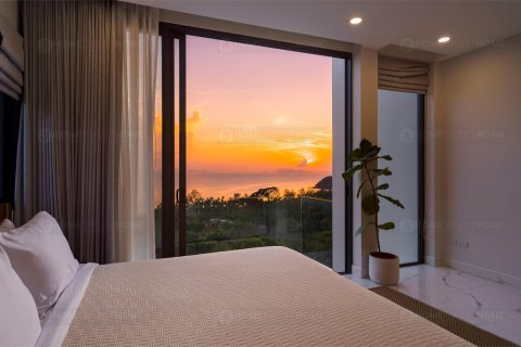 Chalet de 3 dormitorios en Ko Samui, Tailandia № 180025 - foto 16