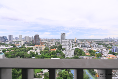 Condo in Bangkok, Thailand, 2 bedrooms  № 184365