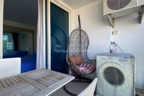 Estudio en el condominio en Bang Lamung, Tailandia № 205040 - foto 8