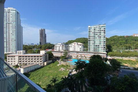 Estudio en el condominio en Bang Lamung, Tailandia № 205040 - foto 10