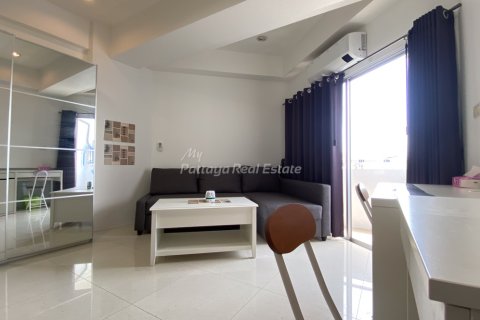 Estudio en el condominio en Bang Lamung, Tailandia № 205038 - foto 4