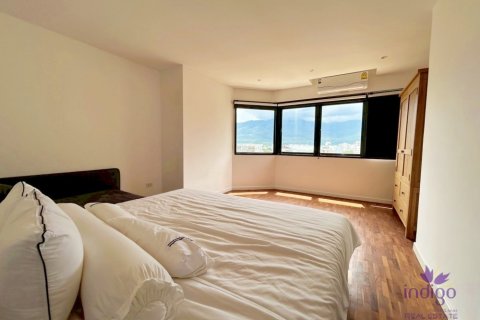 Condo à Chiang Mai, Thaïlande, 4 chambres  № 200318