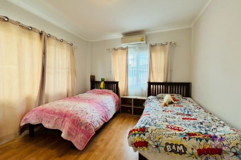 House in San Sai, Thailand 3 bedrooms № 200316 - photo 11