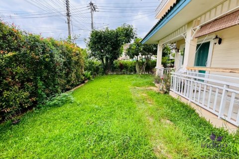 House in San Sai, Thailand 3 bedrooms № 200316 - photo 2