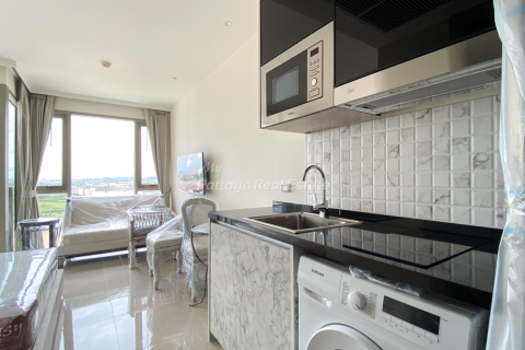 Studio in the Condo in Bang Lamung, Thailand № 205156