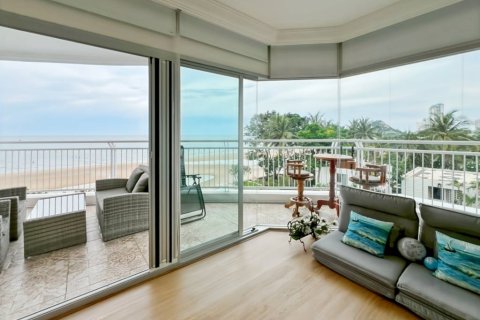 Condominio de 2 dormitorios en Hua Hin, Tailandia № 163757 - foto 5