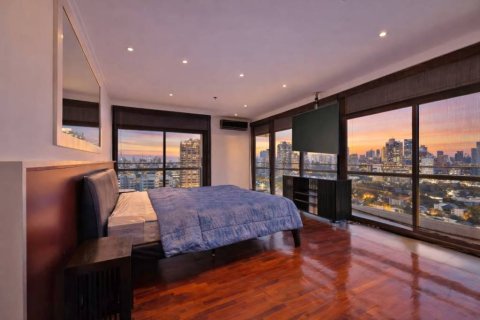 Condominio de 2 dormitorios en Bangkok, Tailandia № 163755 - foto 8
