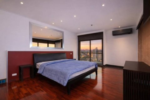 Condominio de 2 dormitorios en Bangkok, Tailandia № 163755 - foto 10