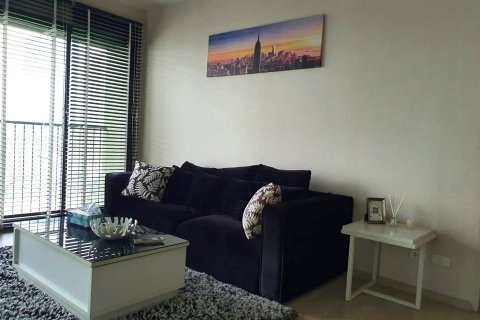 Condominio de 1 dormitorio en Bangkok, Tailandia № 66624 - foto 2