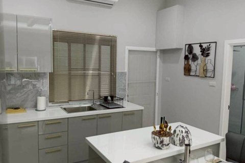 Casa de 3 dormitorios en Pattaya, Tailandia № 158725 - foto 7