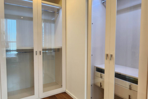 Condominio de 1 dormitorio en Bangkok, Tailandia № 188087 - foto 4