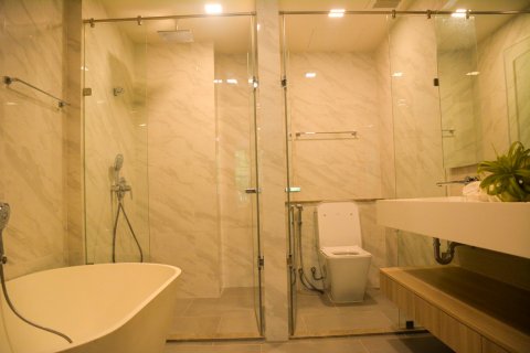 Condominio de 2 dormitorios en Bangkok, Tailandia № 66304 - foto 13