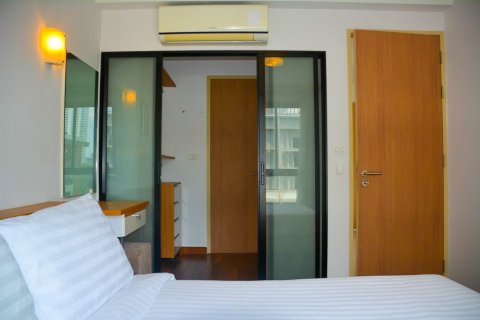 Studio in the Condo in Watthana, Bangkok, Thailand № 158699 - Foto 13
