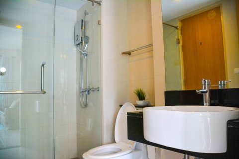 Studio in the Condo in Watthana, Bangkok, Thailand № 158699 - Foto 17