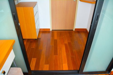 Studio in the Condo in Watthana, Bangkok, Thailand № 158699 - Foto 15