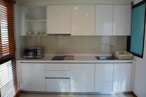 Studio in the Condo in Watthana, Bangkok, Thailand № 158699 - Foto 10