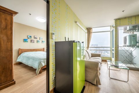 Studio dans le Condo à Chatuchak, Bangkok, Thaïlande  № 164469 - photo 4