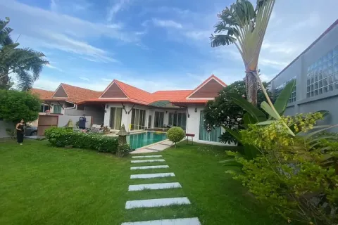 Villa in Pattaya, Thailand 3 Schlafzimmer № 164465