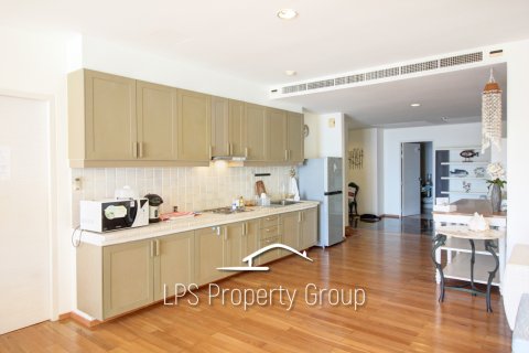 Condominio de 4 dormitorios en Hua Hin, Tailandia № 168527 - foto 30