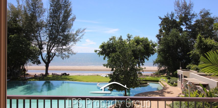 Condominio de 4 dormitorios en Hua Hin, Tailandia № 168527