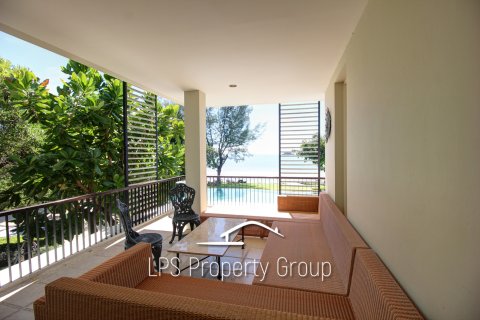 Condominio de 4 dormitorios en Hua Hin, Tailandia № 168527 - foto 11