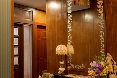 House in Saraphi, Thailand 7 bedrooms № 200428 - photo 9