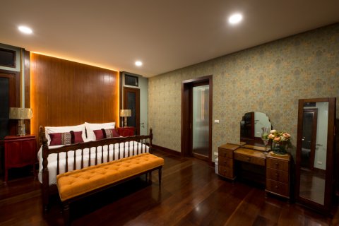 House in Saraphi, Thailand 7 bedrooms № 200428 - photo 2