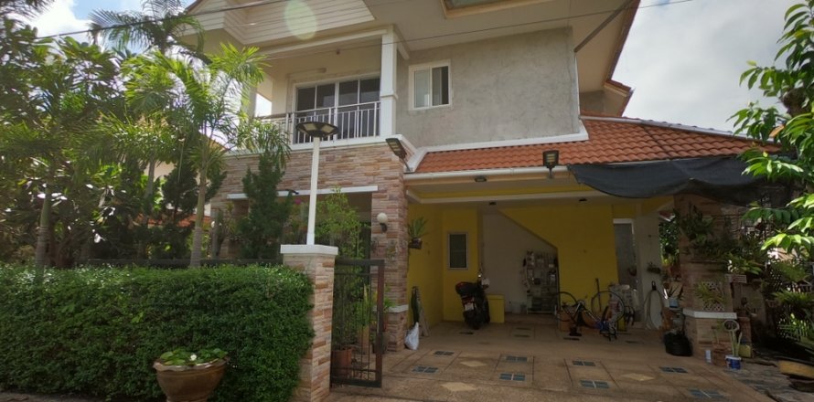Haus in San Sai, Thailand 3 Schlafzimmer № 200433