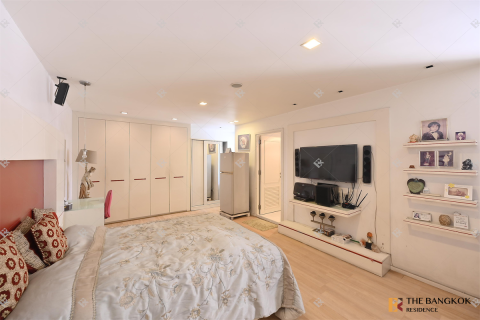 Condominio de 3 dormitorios en Bangkok, Tailandia № 184303 - foto 2