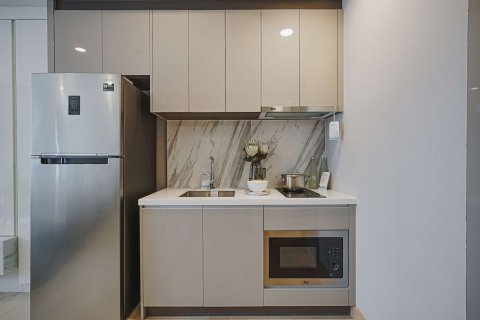 Condominio de 1 dormitorio en Bangkok, Tailandia № 166325 - foto 8