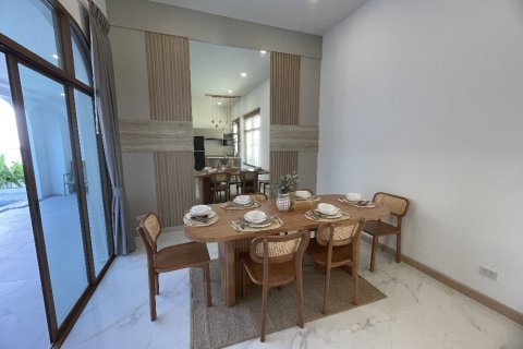 Villa in Pran Buri, Thailand 3 Schlafzimmer № 169924 - Foto 6