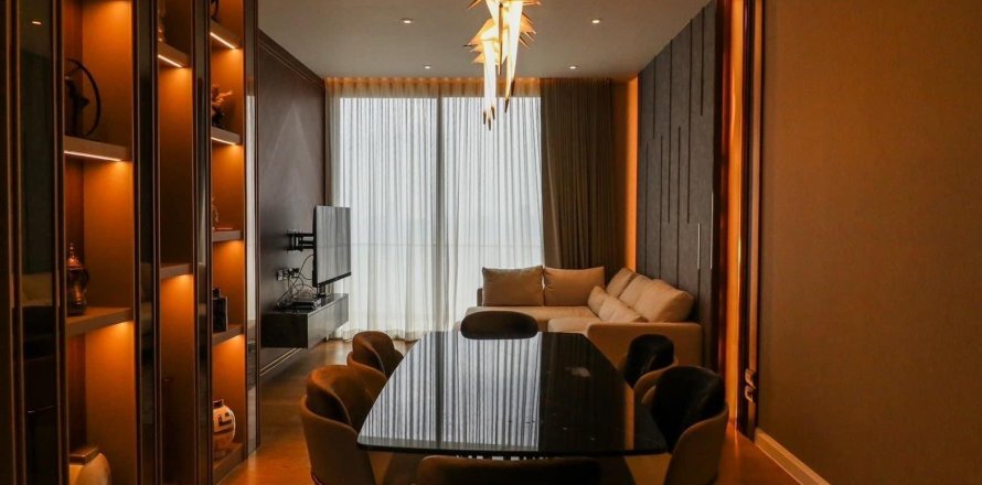 Condominio de 2 dormitorios en Khlong San, Bangkok, Tailandia № 133738