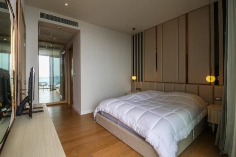 Condominio de 2 dormitorios en Khlong San, Bangkok, Tailandia № 133738 - foto 15