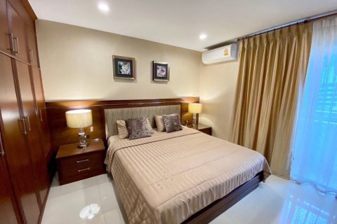 Condominio de 3 dormitorios en Watthana, Bangkok, Tailandia № 133742 - foto 6