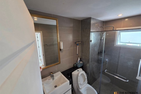 Condominio de 2 dormitorios en Bangkok, Tailandia № 186369 - foto 8