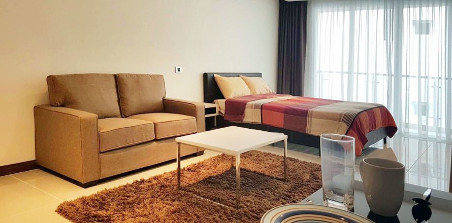 Estudio en el condominio en Pattaya, Tailandia № 204126